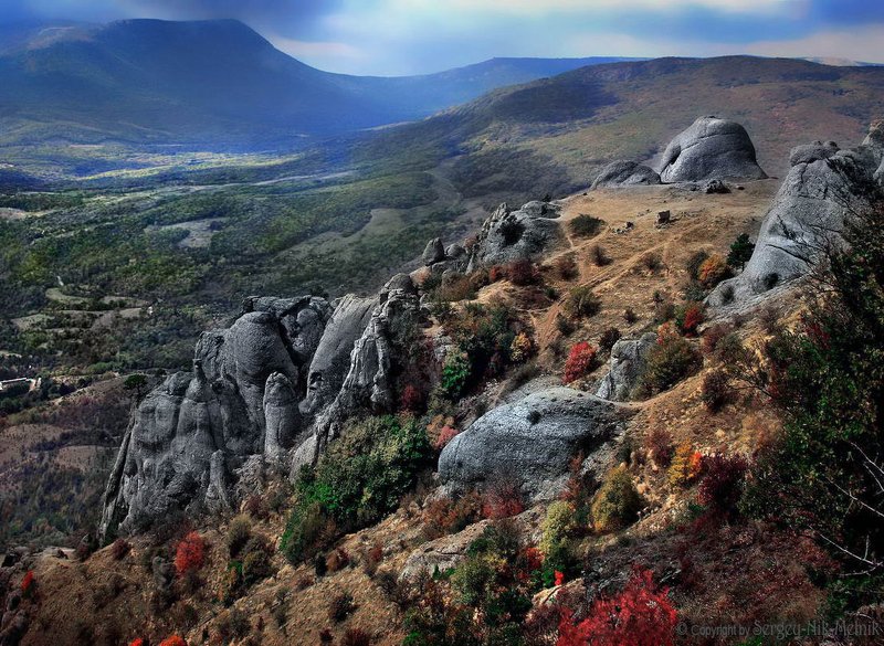 каменные-монстры-крыма, горы, скалы, зеленогорье, панагия, алушта, демерджи, крым, симеиз, чатырдаг Поляна сказок в Долине Привидений Крымаphoto preview