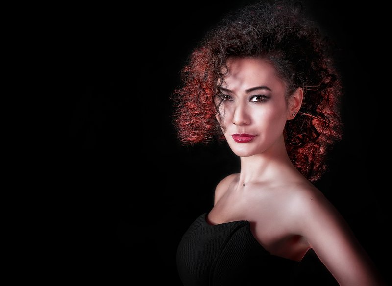 портрет * * *photo preview