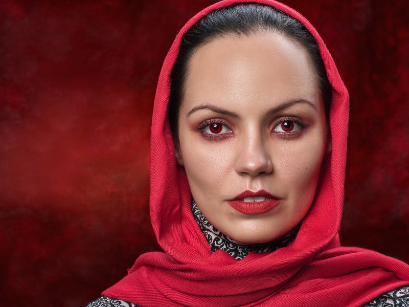 Red portraitphoto preview