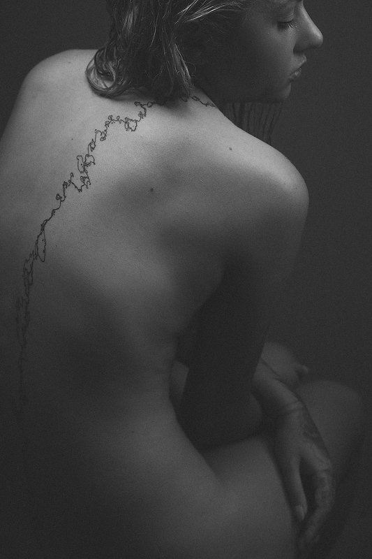 nude, female, art, portrait, photo, expression, nudes, naked, back, drama, dramatic, naked, woman, young, adult, face, body, beauty Юлька.photo preview