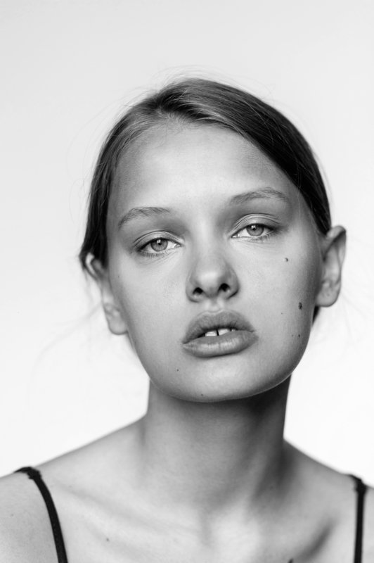 Portrait, girl, black & white, девушка, портрет в студии, крупный портрет Ksushaphoto preview