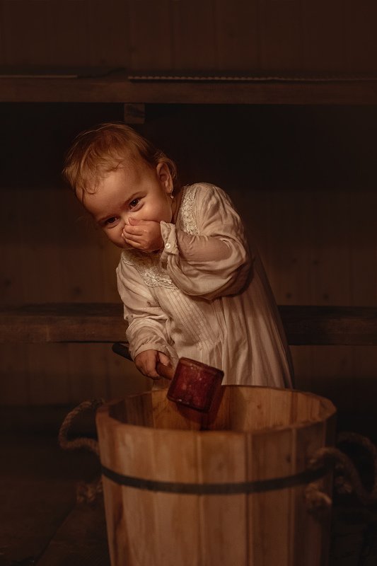 дети баня вода дерево photo preview