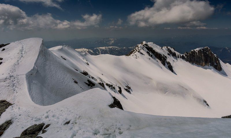 горы, кавказ, лаго-наки , весна, вершина , фишт ПУТЬ НАВЕРХ фото превью