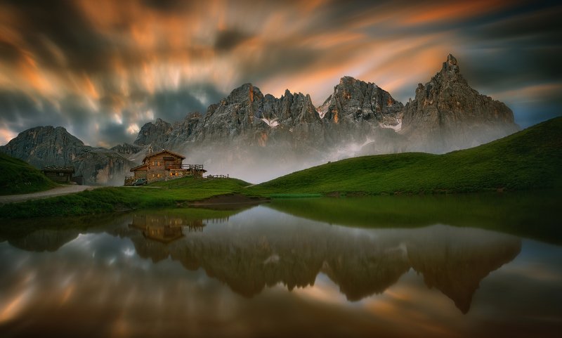 Baita Segantini...photo preview