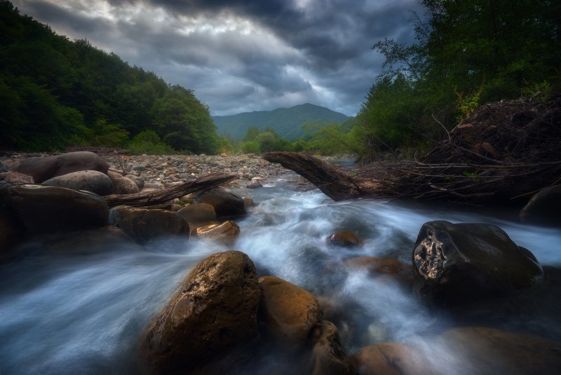 River songphoto preview