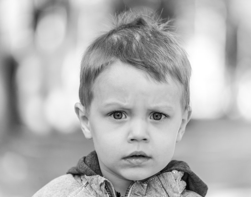 Детская серьезностьphoto preview