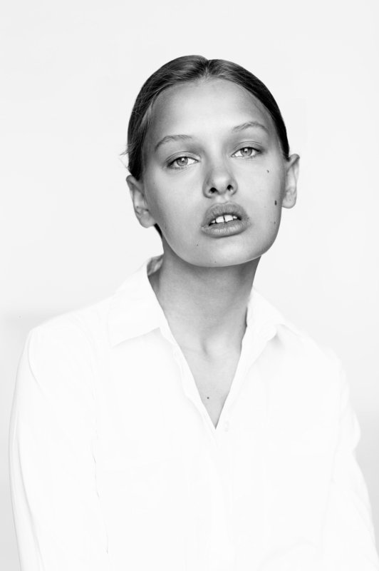 Portrait, girl, black & white, девушка, портрет в студии, крупный портрет Ksushaphoto preview