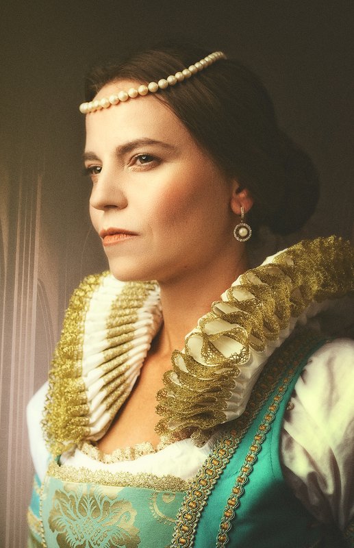 female;, portrait;, woman;, mature;, power;, noble;, dress;, robe;, vintage;, mediewal;, retro;, interior;, look;, cruelty;, authority;, steadfastness;, character;, mood;, expression;, face;, people;, one;, person;, queen;, castle;, dark;, beauty;, mature POWERphoto preview