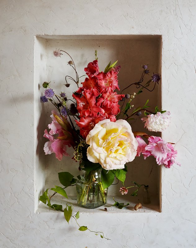 букет в нишеphoto preview