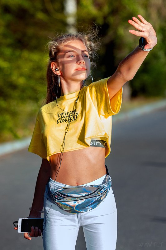 портрет, улица, парк, сквер, прогулка, уличная, уличный, на улице, девушка Варяphoto preview