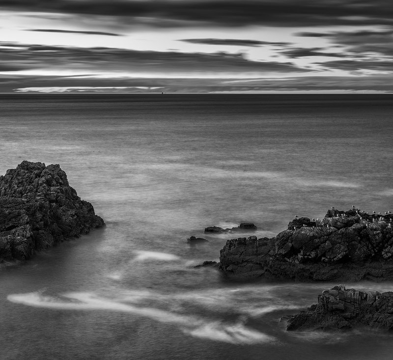 The night is fallingphoto preview