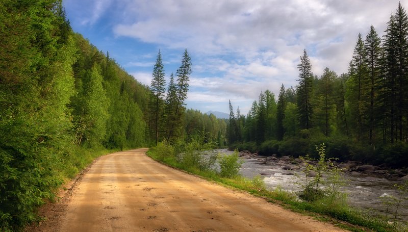 лето, река, дорога, горы, саяны ПУТЬ К ВЕРШИНАМphoto preview