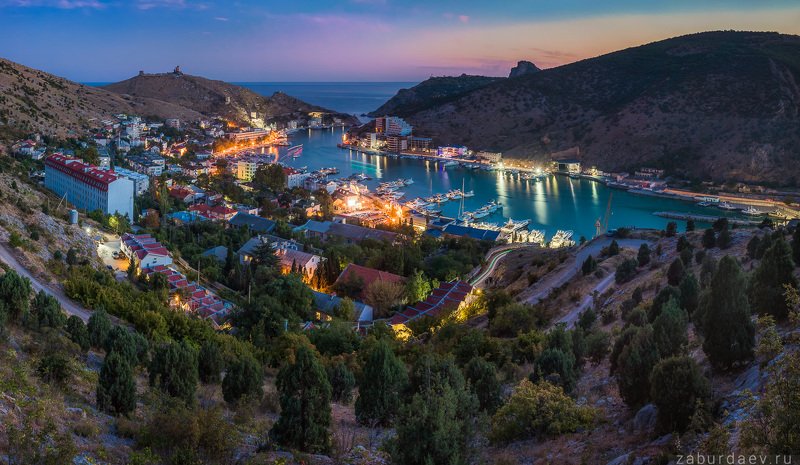 россия, крым, севастополь, балаклава, вечер, закат, море, город, осень Балаклаваphoto preview