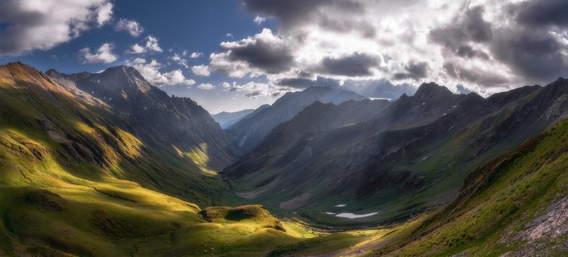 Сочи, горы, Красная Поляна, пейзаж, лето Лучи рассветаphoto preview