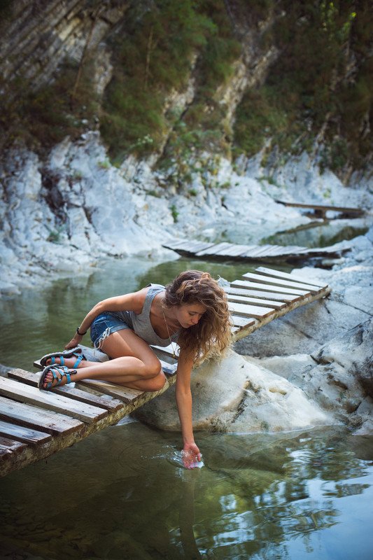 berendey valley of waterfallphoto preview