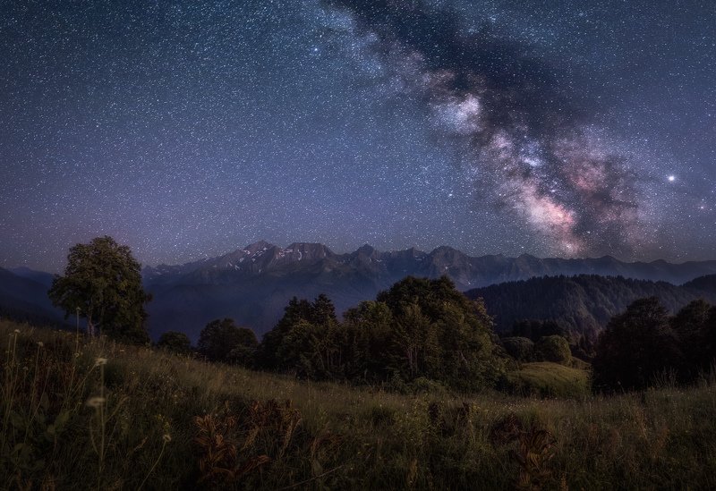 Сочи, горы, Красная Поляна, пейзаж, лето, ночь, звездная ночь, Млечный путь Спящие горыphoto preview