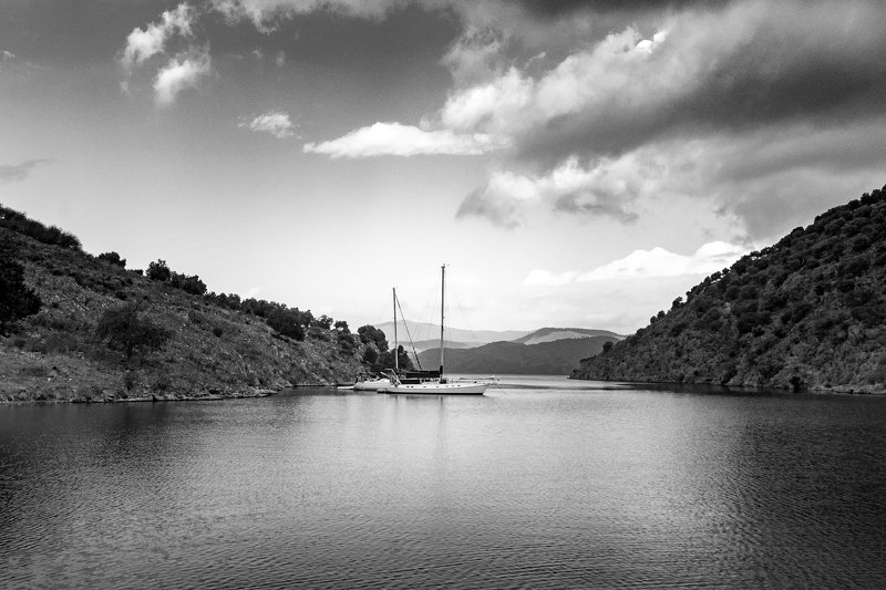 Затишье после буриphoto preview