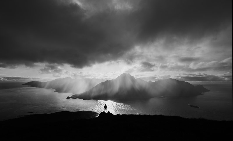 Black and white, BW, B&W, Landscape, people, climate, Norway, Lofoten Catch a momentphoto preview