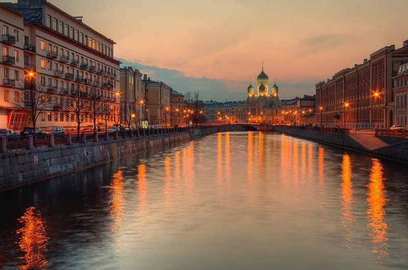 Зажглись вечерние огниphoto preview