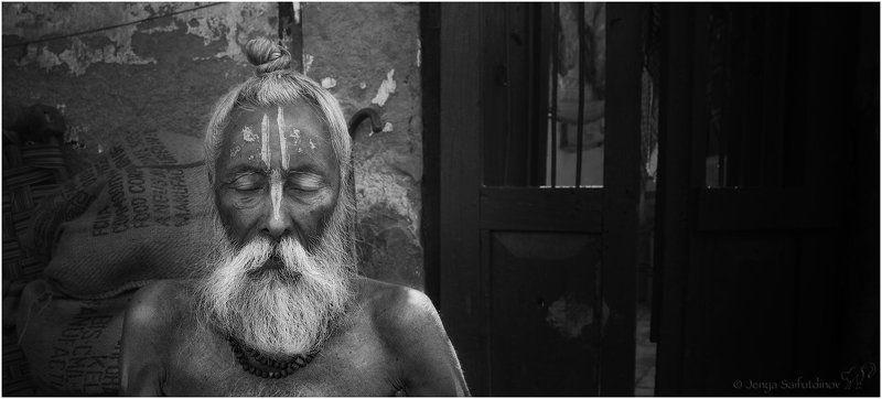 Портрет страрцаphoto preview