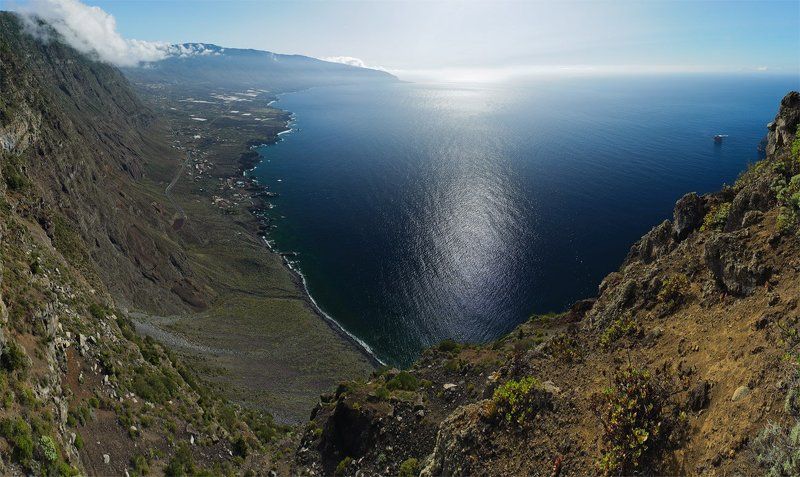 мирадор де ла пенья,эль йерро,остров,канарские острова,скалы,эль гольфо,залив,океан,атлантика,панорама Мирадор де Ла Пеньяphoto preview