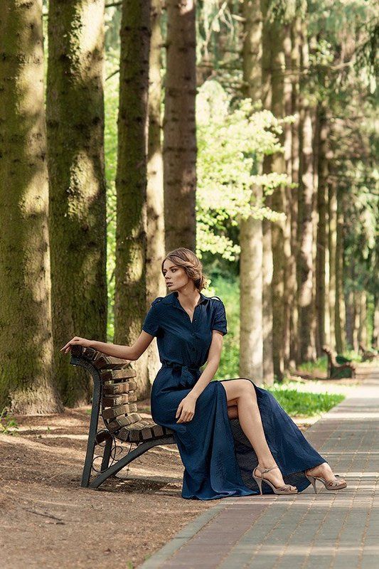 lonely lady, lady on branch, lady in park is it him?photo preview