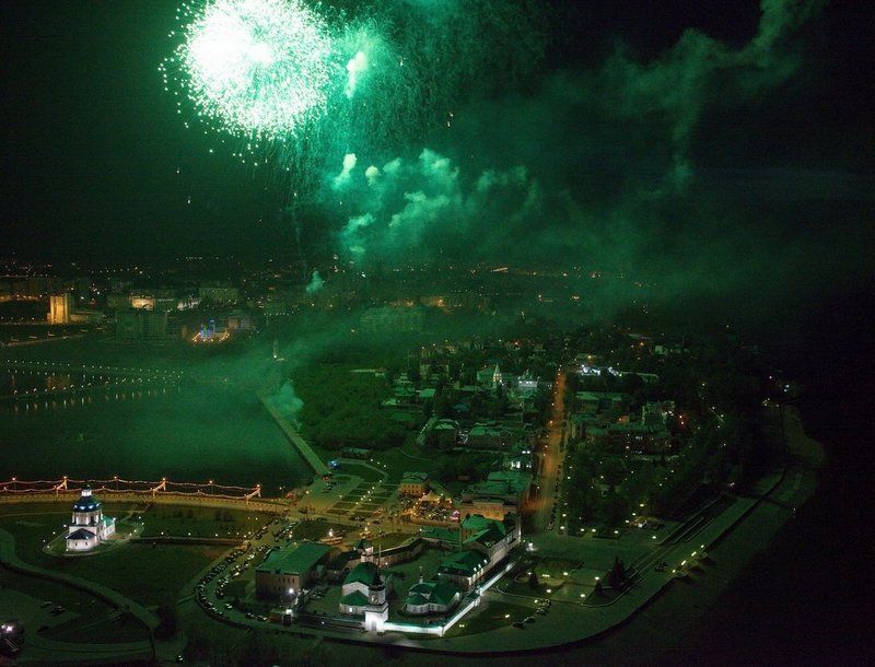 9 Маяphoto preview