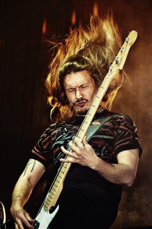 гитара, бас, концерт Bass Hairphoto preview