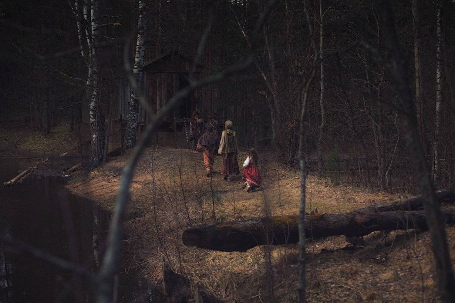 Зарисовка из сказки. Автор: Дмитрий Шамин сказа, лес, репортаж,персонаж, избушка, река, берег, чаща, dyadyavasya, Дмитрий Шамин