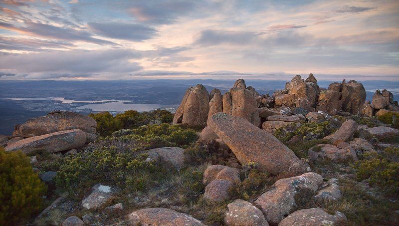 Дозорные г.Веллингтон. фото превью