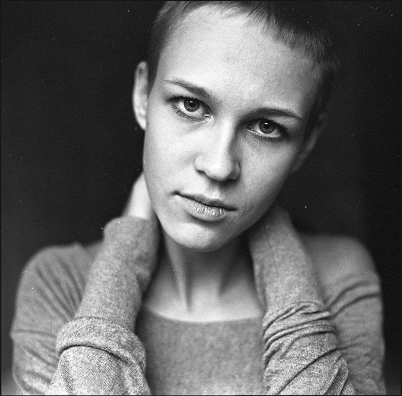 Люди одной комнатыphoto preview