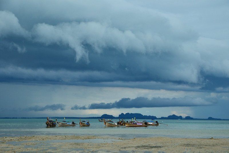 Гроза прошла сторонойphoto preview