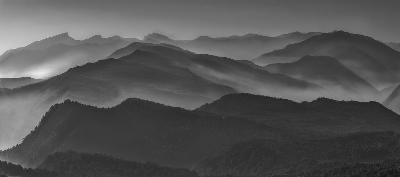 горы, кавказ, рассвет, ч.б. И ПРОСЫПАЛИСЬ ГОРЫ фото превью