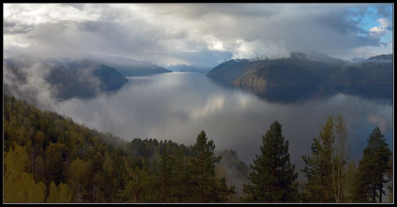 алтай, телецкое, озеро Утро Телецкого озераphoto preview