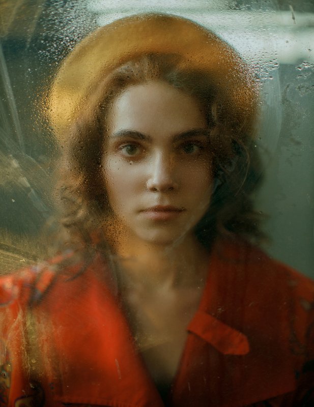 portrait, портрет, girl, brunette, portraiture, indoor, девушка, молодость,august, ламповый, retouch, ретушь, цвет, cinematic, drops, blurring Annaphoto preview