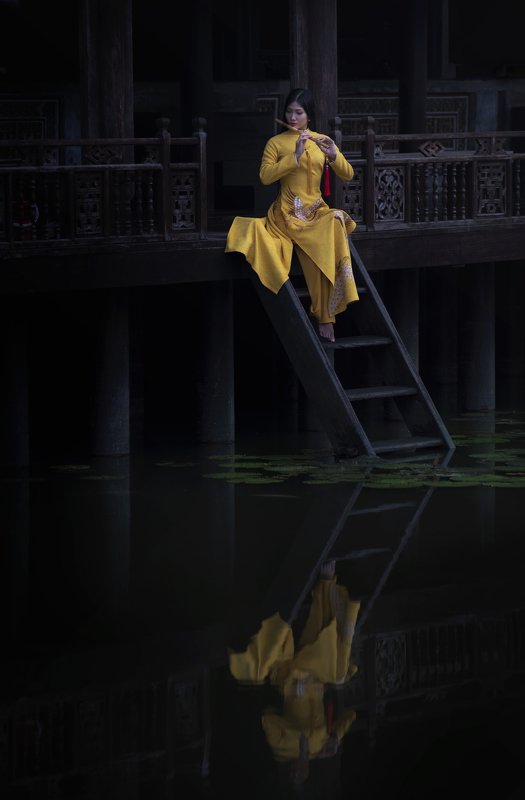 bamboo flute, girl, ancient pavillion Flutephoto preview