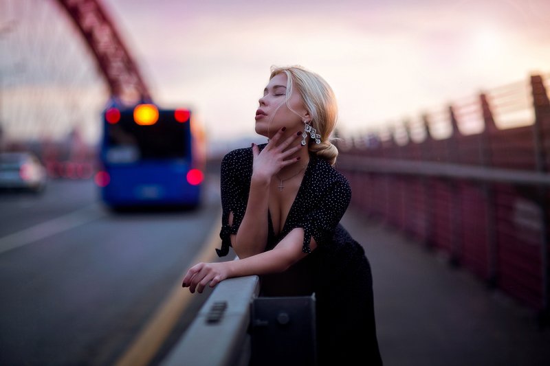 karenabramyan,portrait,art,picture,girl,dress,fashion,dailyart,dailypic,,cute,nice,karenabramyanphotography,style Bridgephoto preview