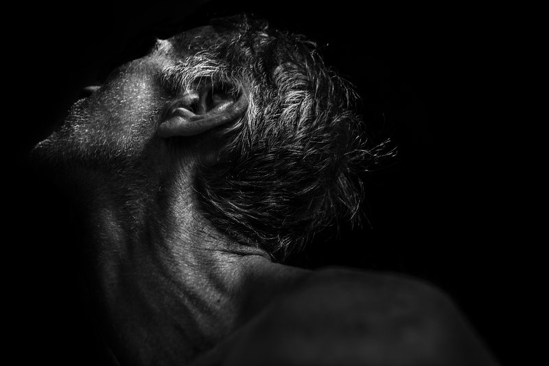 man blackandwhite portrait Iliasphoto preview