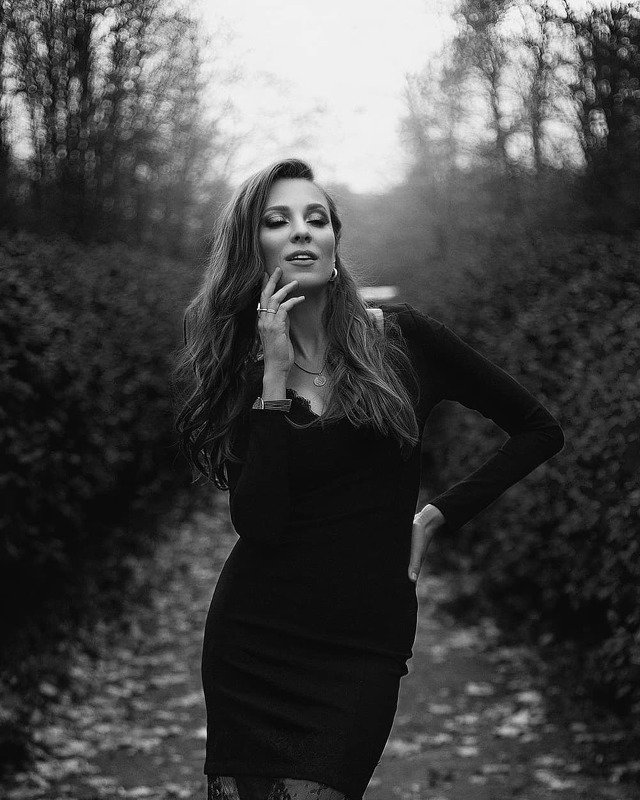 #портрет #здоновамария #женскийпортрет #чб #черноебелое Просто ЧБphoto preview