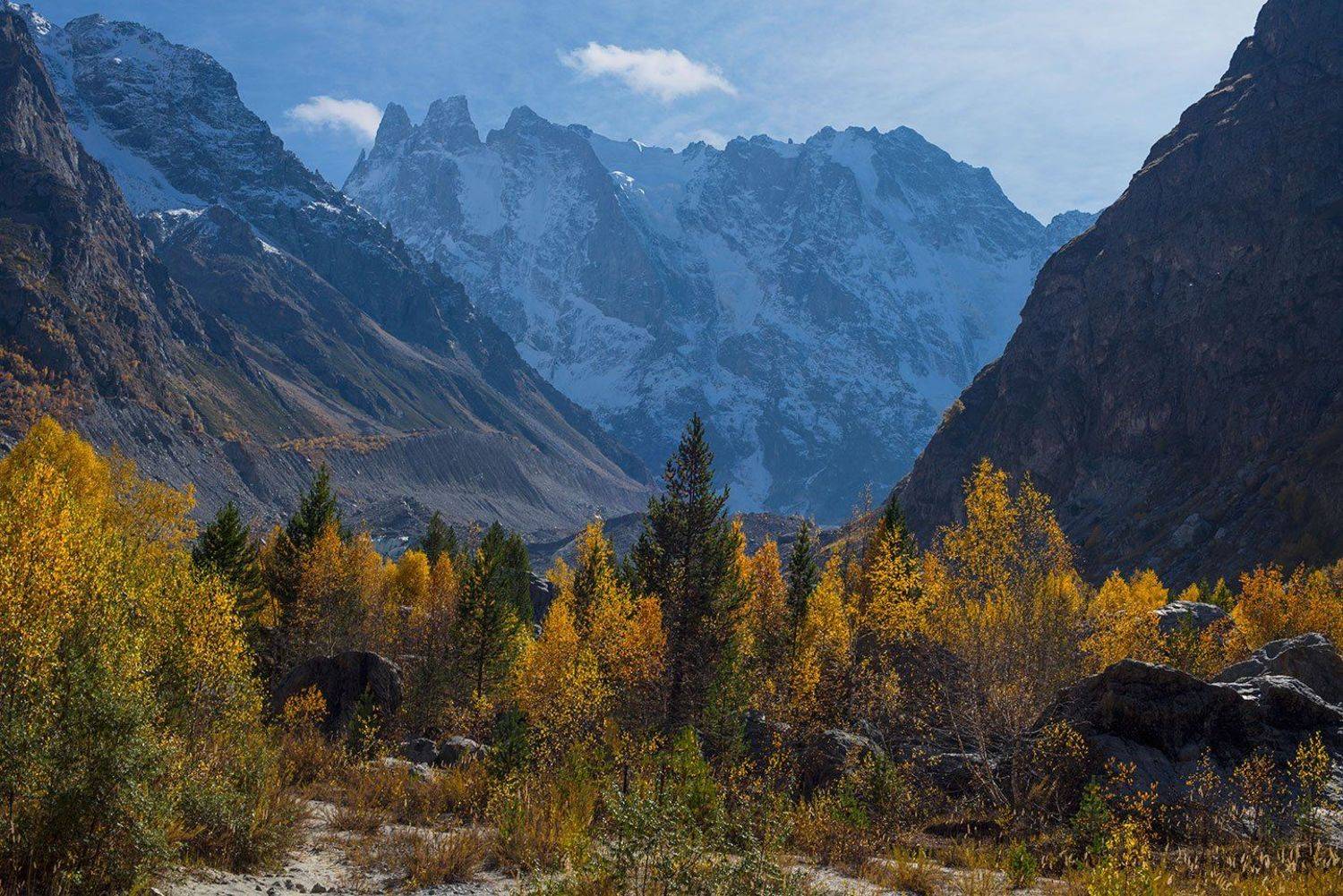 Осенняя Шхельда. Автор: Хасан Журтов шхельда, приэльбрусье, кабардино-балкария, Хасан Журтов