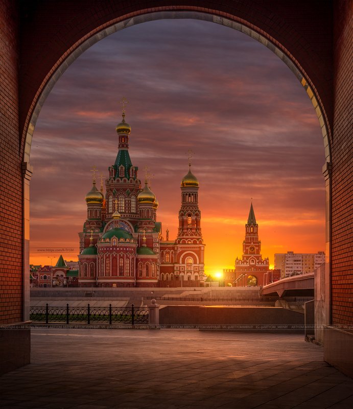 йошкар ола, россия, артем мирный, artyom mirniy, yoshkar ola, башня, шпиль, свет, небо, марий эл, кафедральный собор, благовещения, пресвятой богородицы, солнце, закат, вечер, ведута, каприччио, фотохудожник, capriccio, veduta, photoartist, Благовещенский соборphoto preview
