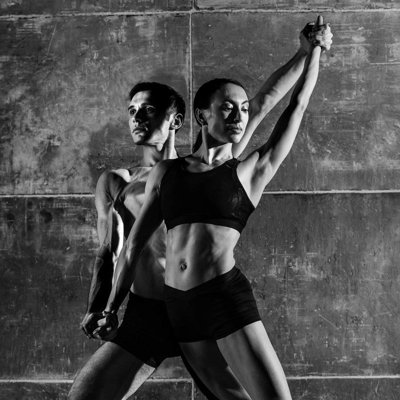 Практически рабочий и колхозницаphoto preview