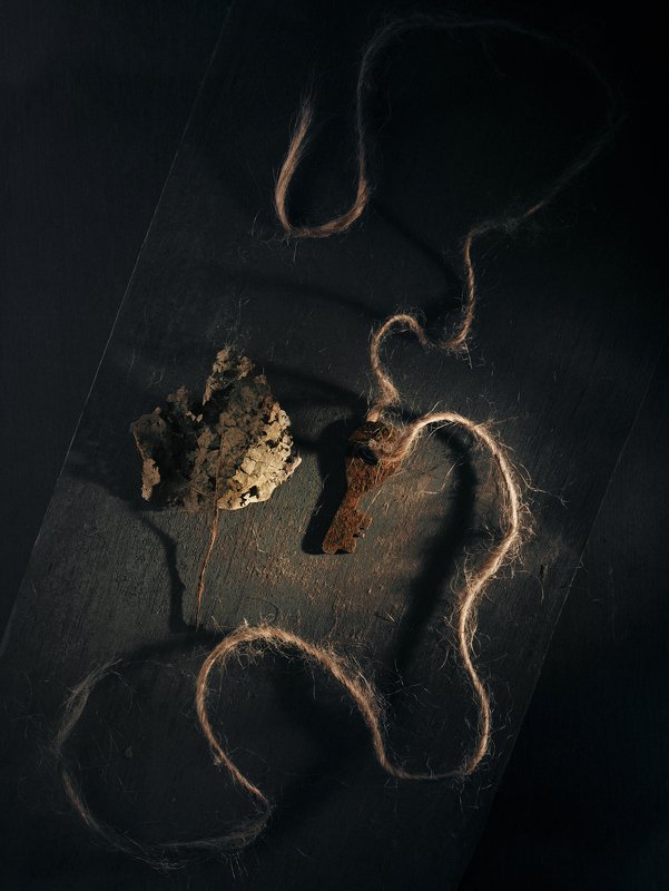 flatlay, ключ, лист, натюрморт Old friendsphoto preview