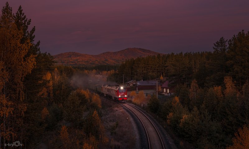 #skrylov #skrylov_official #nikon #nikonplaza #rzd #ржд #первыйвлюбомсоставе  #бмз #тмх #трансмашхолдинг #локомотив #2тэ25км #железнаядорога #тепловоз #магистральныйтепловоз ***photo preview