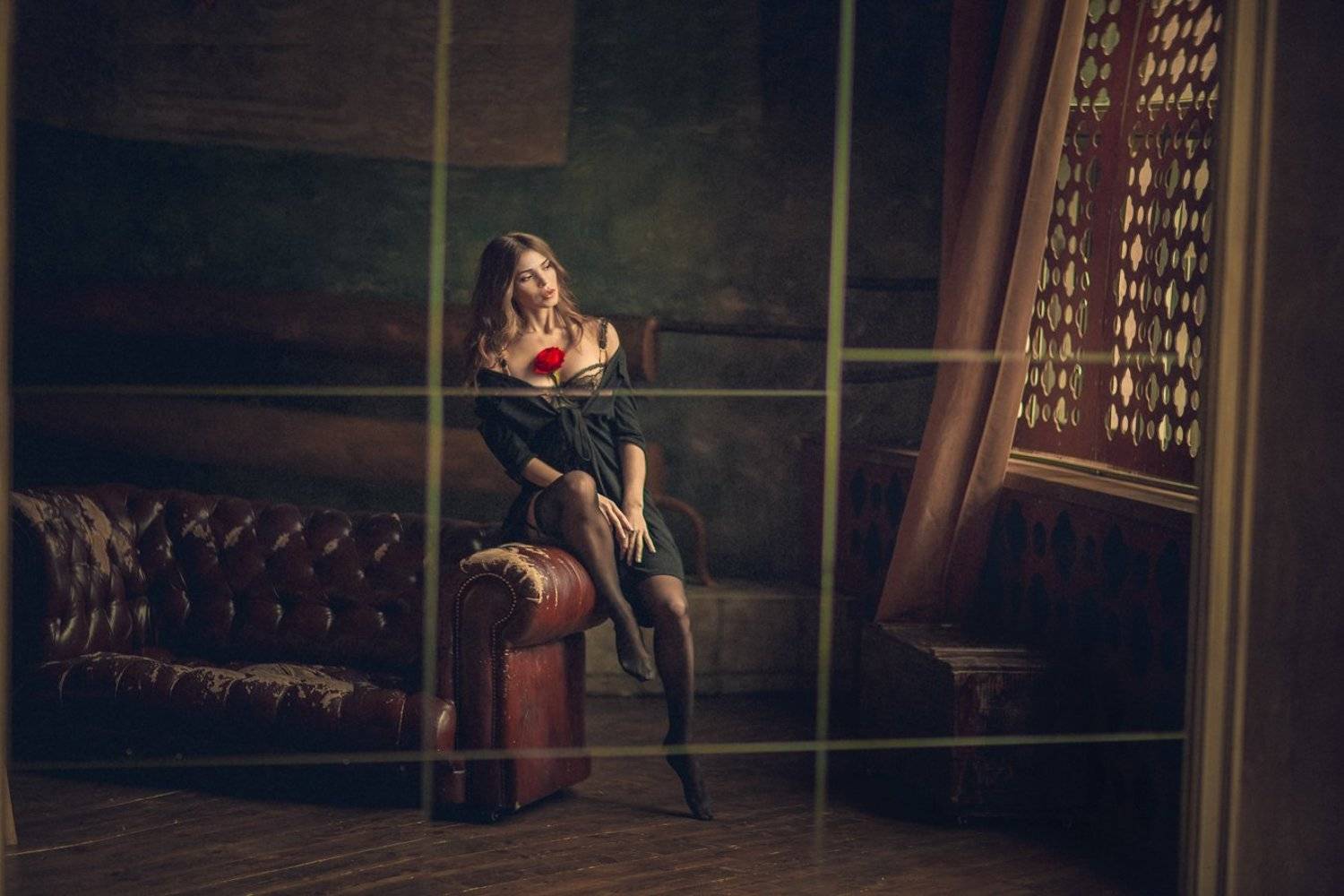 По ту сторону зеркал.... Автор: Tatyana Forever зеркало, искажения, преломления, модель, роза, отражения, mirror, reflections, Tatyana Forever