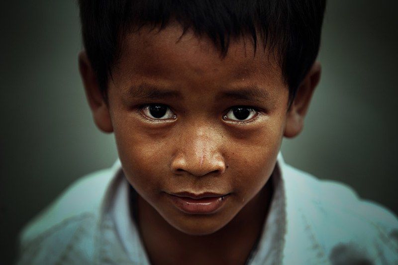 cambodia, asia, portrait, eyes, skin, child Молодой камбоджиецphoto preview