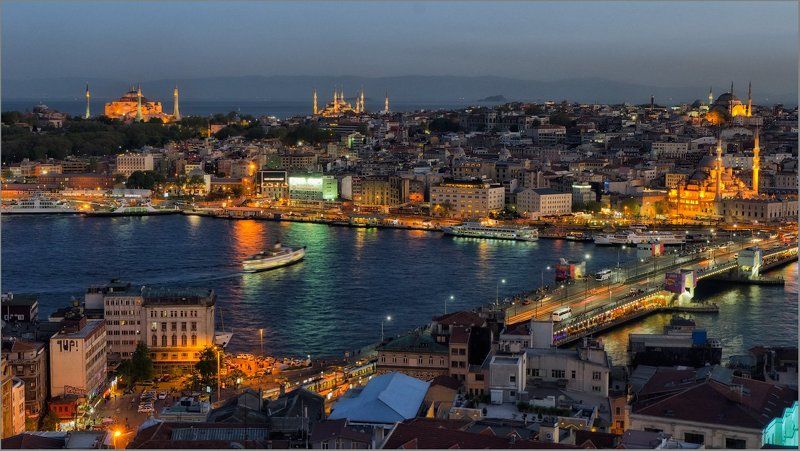 стамбул, istanbul Вечер в городе Сphoto preview