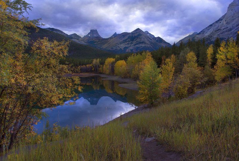 канада, скалистые горы, озеро, осень, отражения ***photo preview