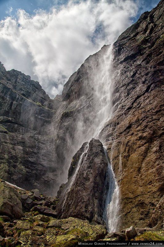 Raisko pryskalo waterfall (the biggest in balkan peninsula 124m)photo preview
