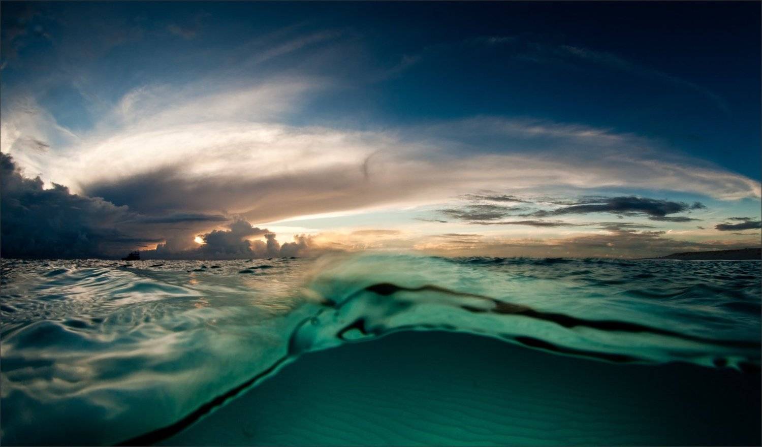 Минорный рассвет. Автор: Нетушки гдетотам, Нетушки